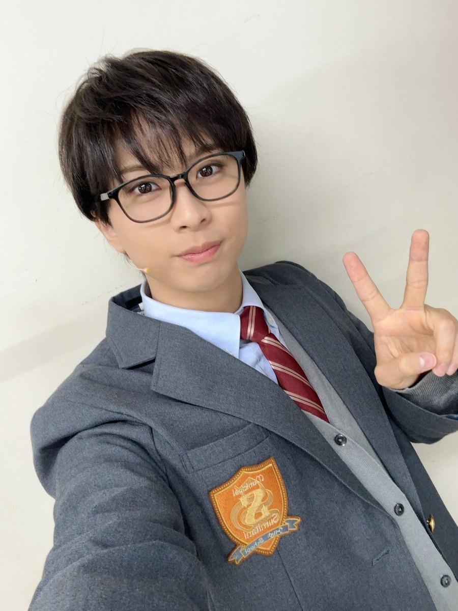 ミュージカル『四月は君の嘘』
東京公演 初日
ご来場誠にありがとうございました！

お楽しみいただけましたか？
大好きなこの作品に立たせていただける幸せを感じながら、これからもお届けして参ります！🌸🎹

#四月は君の嘘