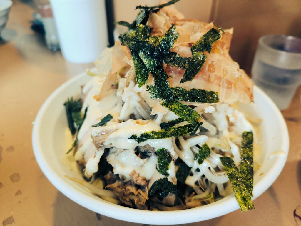 skpnramen's tweet photo. 妻と久々の夢🍜 https://t.co/EJBFPWUyz7