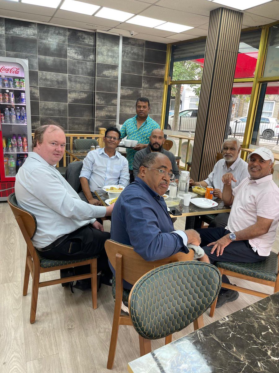 #torydoorstep : Fantastic morning on the #plaistowsouth campaign with our local candidate <a href="/roymiah/">Rois Miah</a>
