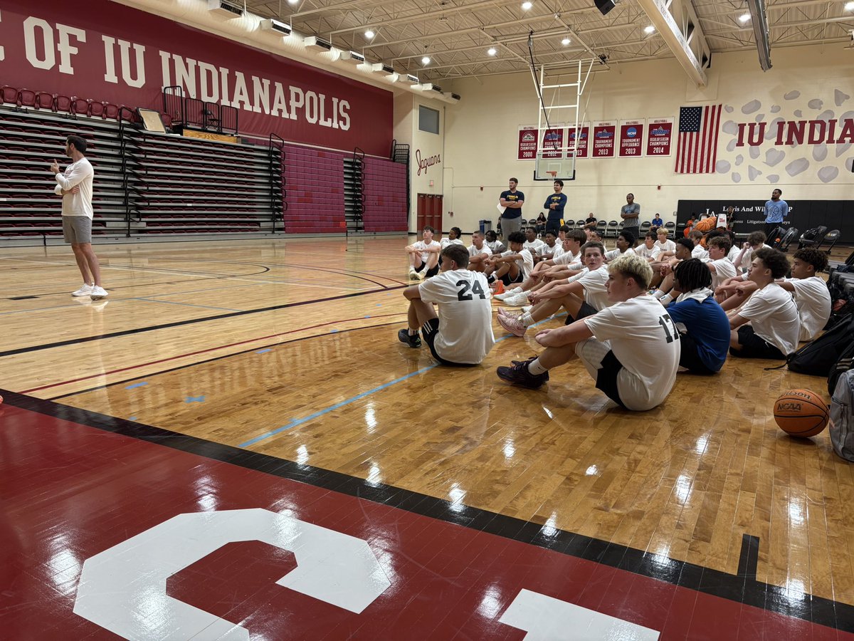 LGHoops (@lgreenwellhoops) on Twitter photo Ben Howlett <a href="/iuindy_mbb/">IU Indy Men's Basketball</a> Elite Camp Session 1 getting started
<a href="/PrepHoopsIN/">Prep Hoops Indiana</a> Ben Howlett <a href="/iuindy_mbb/">IU Indy Men's Basketball</a> Elite Camp Session 1 getting started
<a href="/PrepHoopsIN/">Prep Hoops Indiana</a>