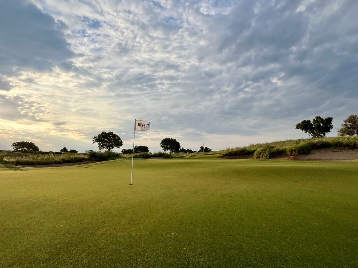 Moving day at Buffalo Dunes! 

<a href="/EpsonTour/">Epson Tour</a> #MuniGolf