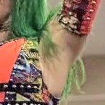 For a sec I thought it was her ykw