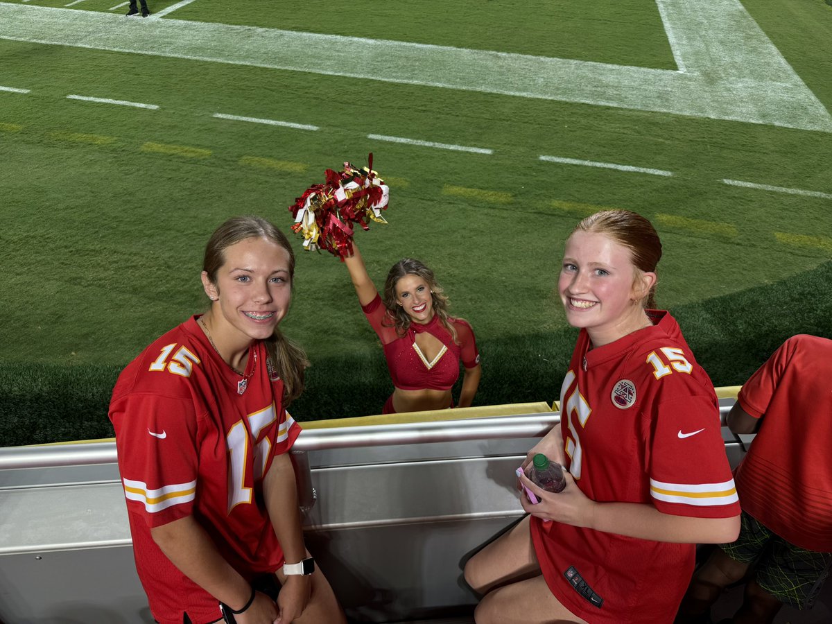 Two current OE Hawks and a former OE Hawk! Thanks Millie Bell!!