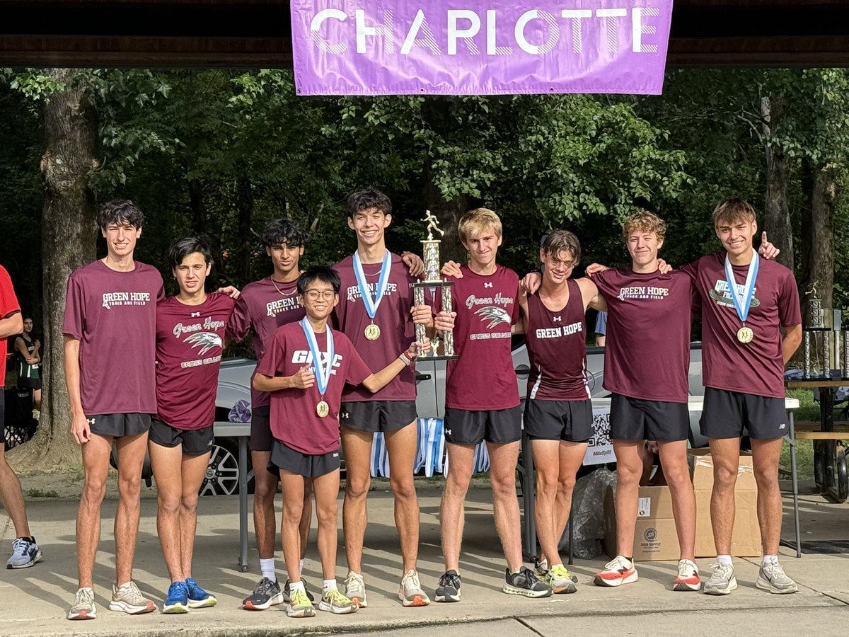 GreenHopeXC's tweet image. Congratulations to the boys for winning the Ballantyne Ridge Invitational!  @GHHSSports