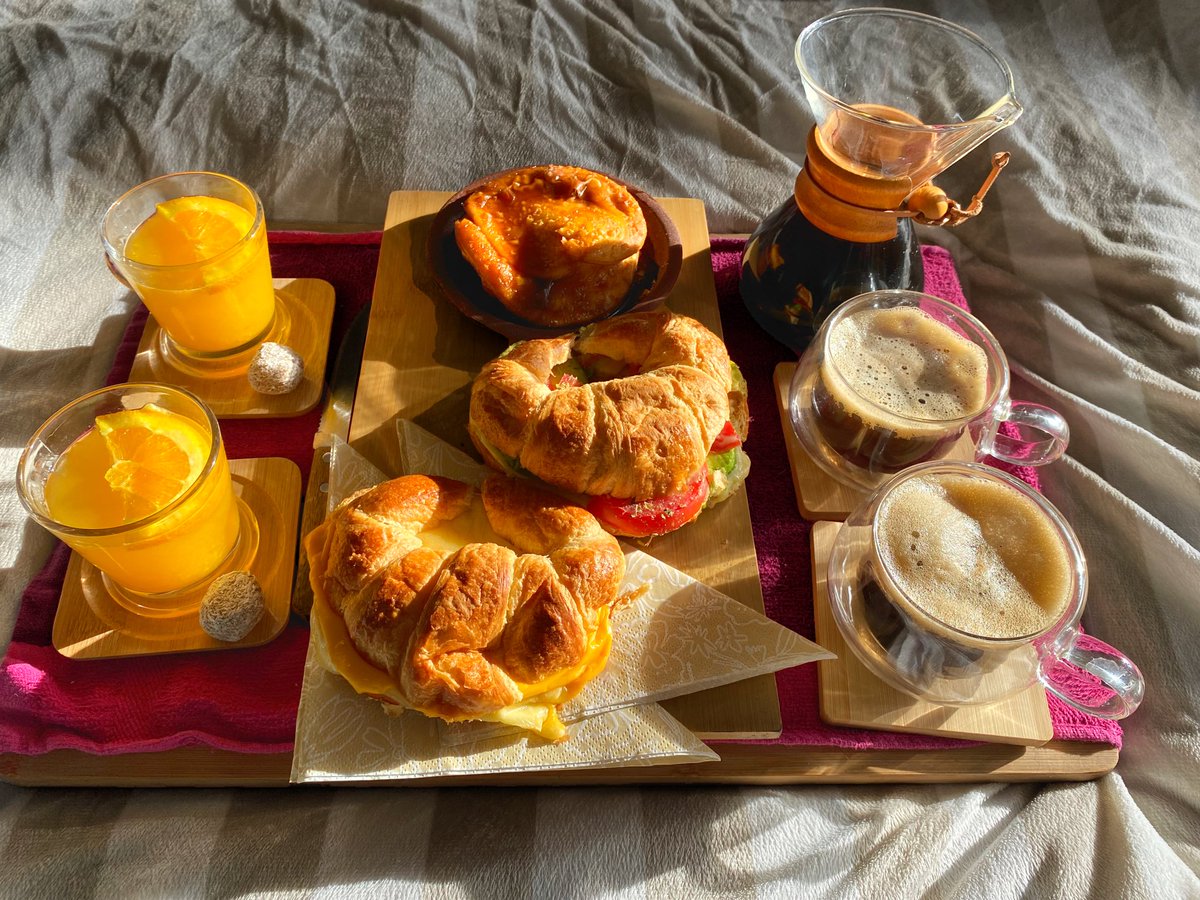 Mientras algunos por aquí pelean, nosotros estamos en paz. Bonito sábado :)