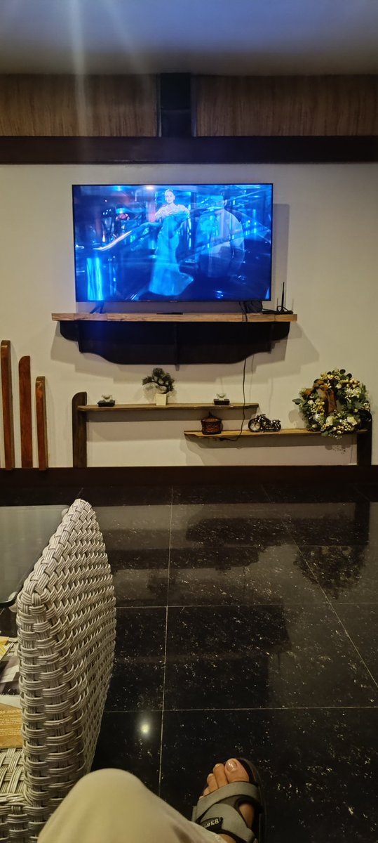 Spa_Snoop's tweet image. I went to @NEWYORKSPA2 last night. It’s one of the oldest spas in Metro Manila, in Quezon City. A lot of men go here, but it’s not all-male—women can get massages too. If you love spas, you need to see why this one is different… #SpaSnoop #SpaPH #SpaReview