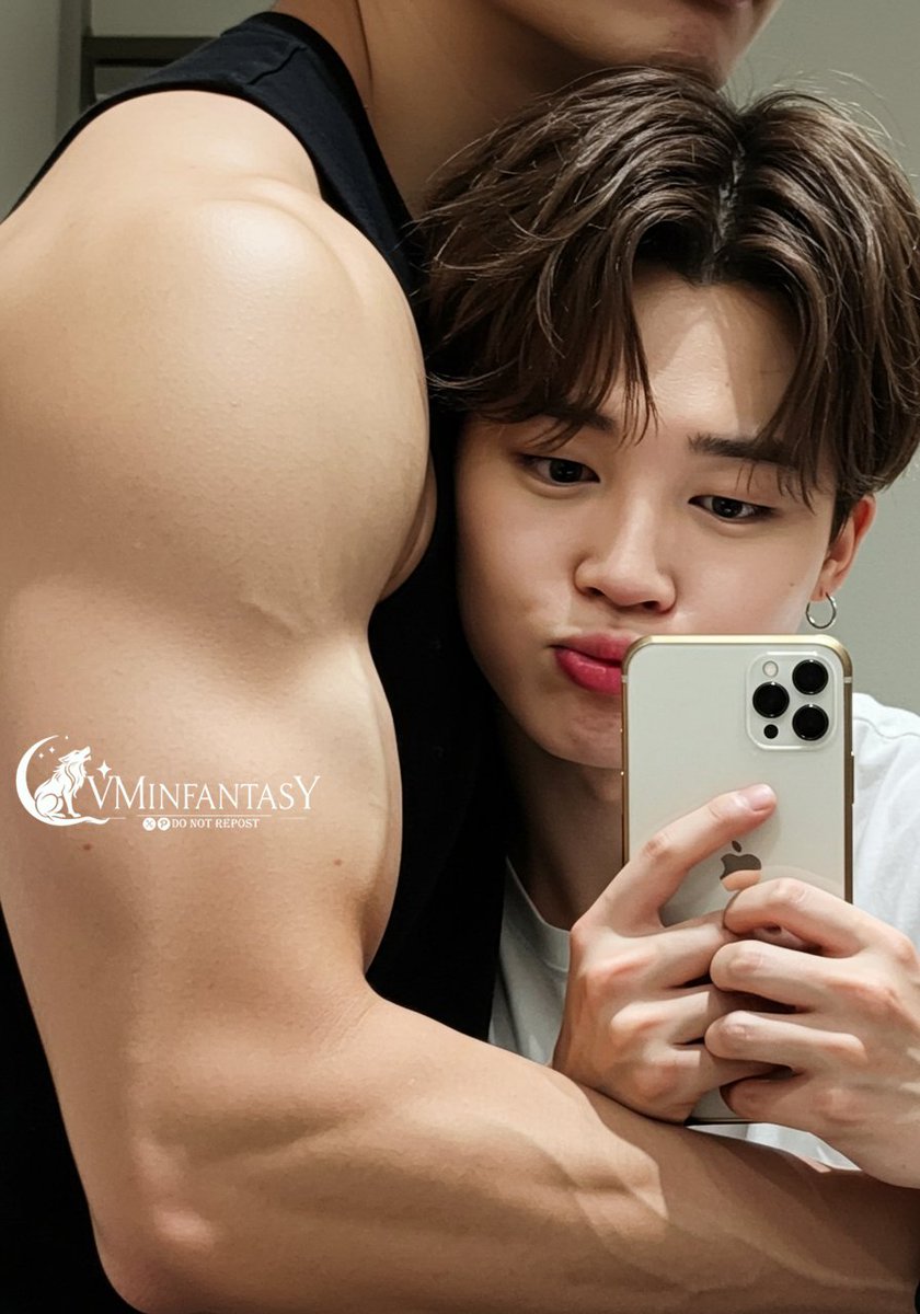 “𝘞𝘩𝘦𝘯 𝘩𝘦’𝘴 𝘴𝘩𝘰𝘸𝘪𝘯𝘨 𝘰𝘧𝘧, 𝘣𝘶𝘵 𝘐’𝘮 𝘢𝘭𝘳𝘦𝘢𝘥𝘺 𝘪𝘮𝘱𝘳𝘦𝘴𝘴𝘦𝘥 🐯❤️” #VMIN