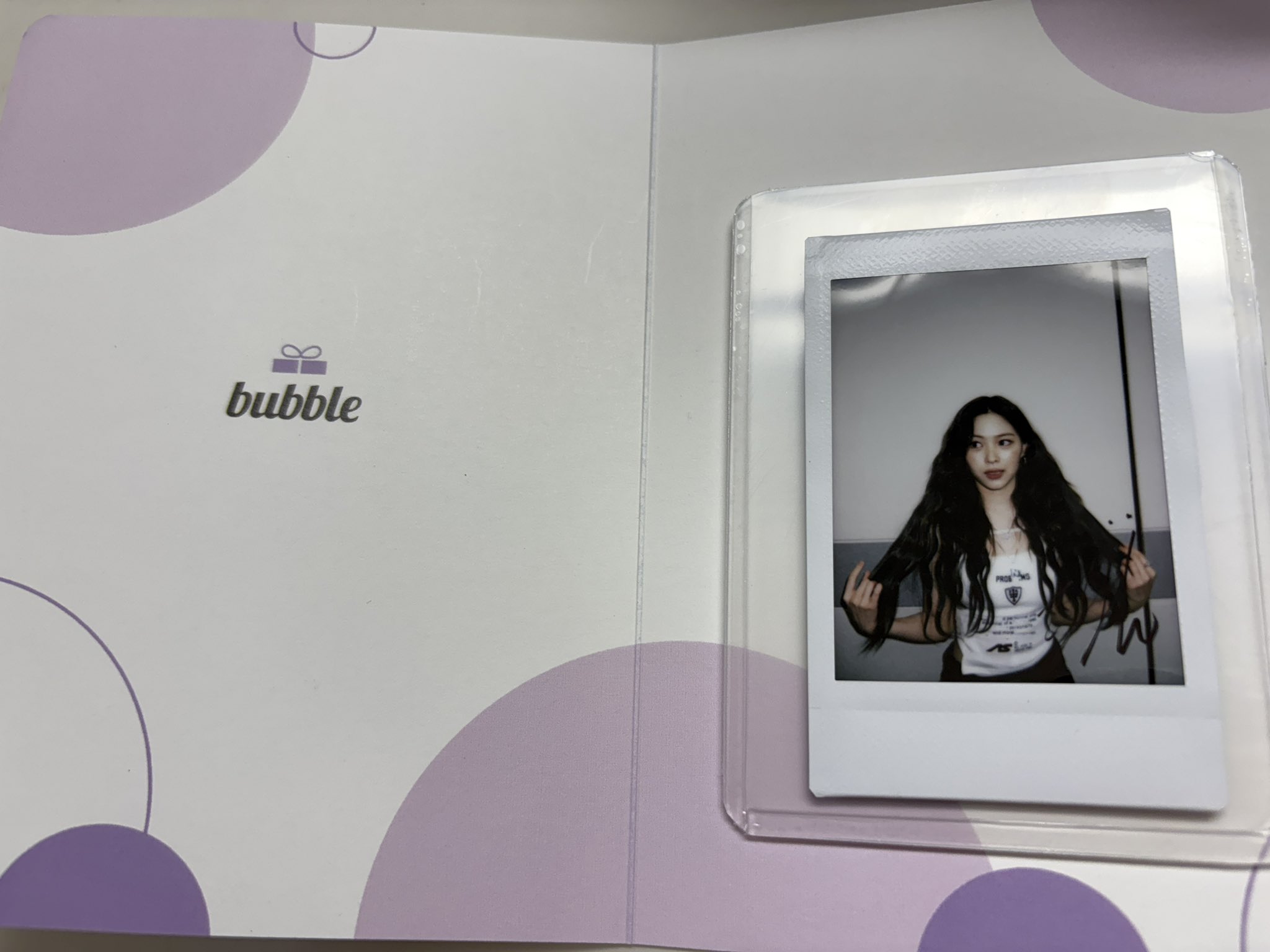 ITZY 週刊アイドル ポラロイド リア hqdefault.jpg