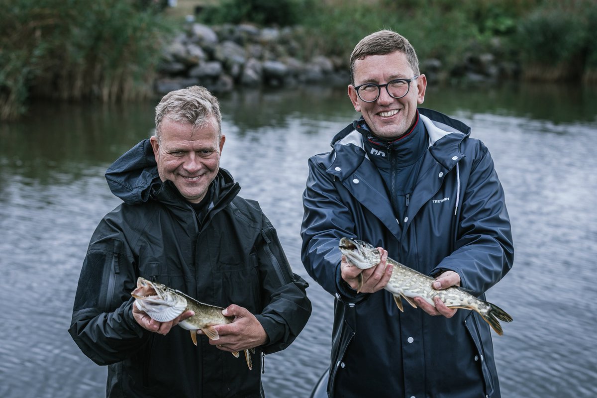 Friends. Allies. Partners. 🇪🇪🤝🇫🇮 

A memorable morning fishing off the coast of West Estonia.

Congratulations on the biggest catch today, <a href="/PetteriOrpo/">Petteri Orpo</a>. Will be waiting for the rematch.