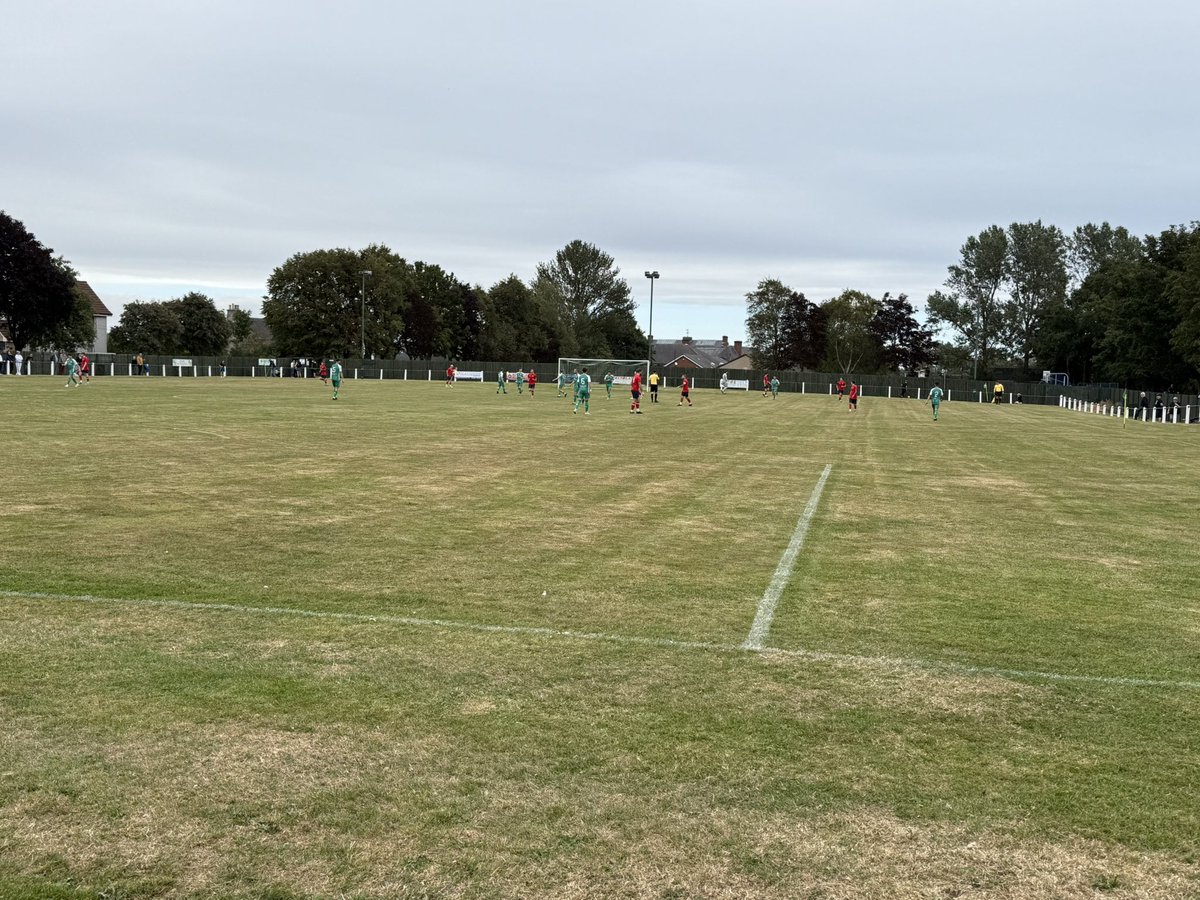 Kick Off <a href="/ThorntonHibsFC/">Thornton Hibs F.C.</a> vs <a href="/bathgatethistle/">Bathgate Thistle FC</a> 
<a href="/EastScotlandFA/">East of Scotland Football League</a>