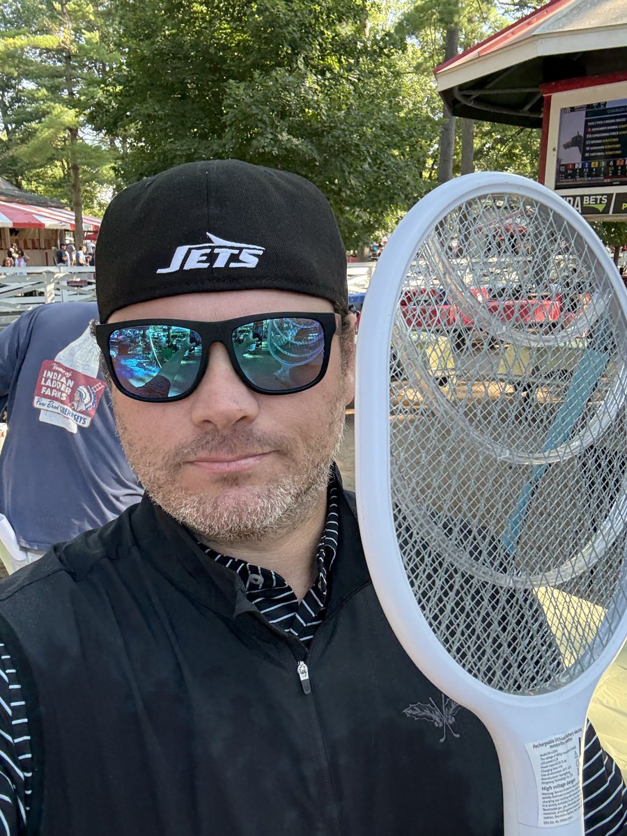 AngryYankee1 tweet media