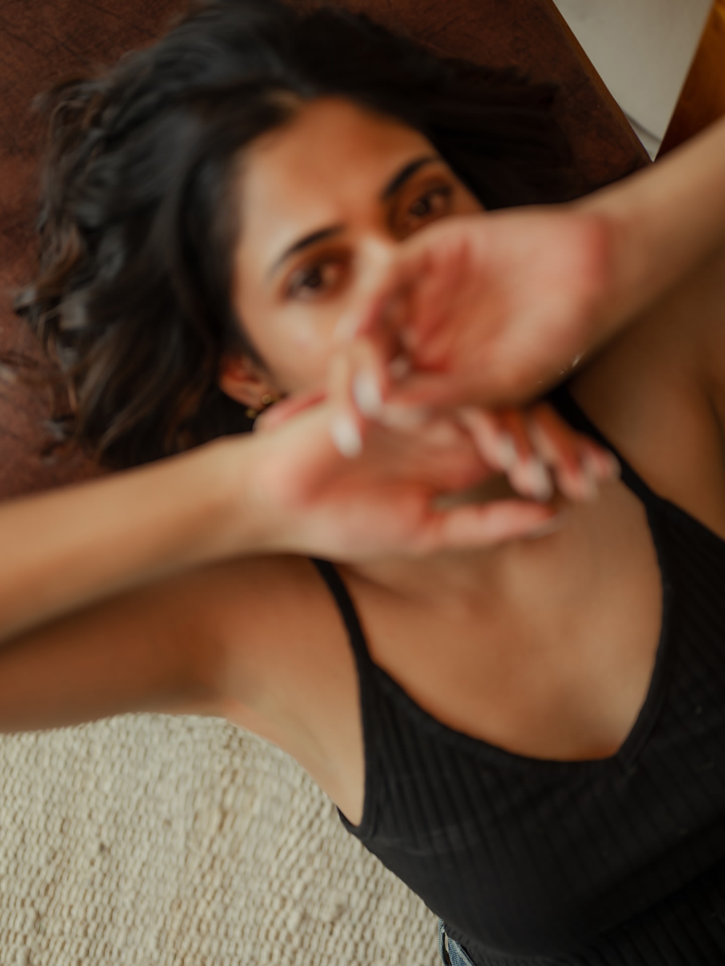 GzCmpWfakAAAhR4?format=jpg&name=large