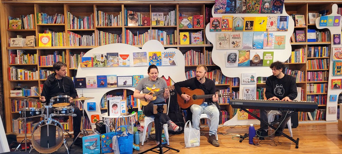 Pero mirá el Dulcinea Tiny que se armó. Crack <a href="/diminui/">Vanessa Alanis</a>