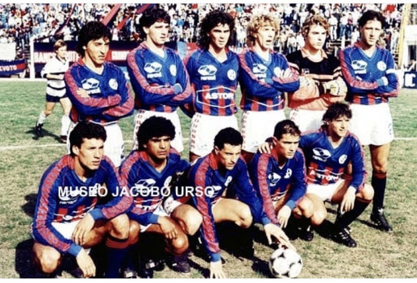 cuquiferia's tweet image. [PREVIA] #SanLorenzo 

Para ponerle un poco de calor al sábado sanlorencista, paso a detallar el sorteo que mencioné días atrás. 

Para recibir el mes de la primavera (?) 🌹 y despedir a Moretti, paso modalidad: 

✅ Hacer RT 
✅ Seguirme y seguir a @Sanloreamerica 

Sorteo 1/9