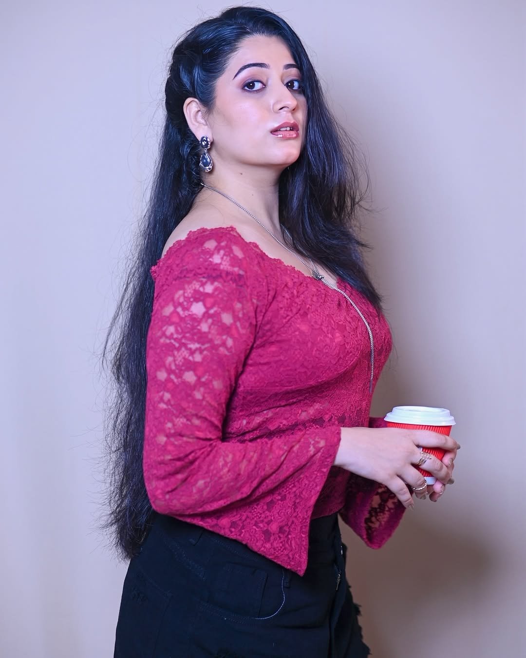 GzCq8wmWwAAUpTb?format=jpg&name=large