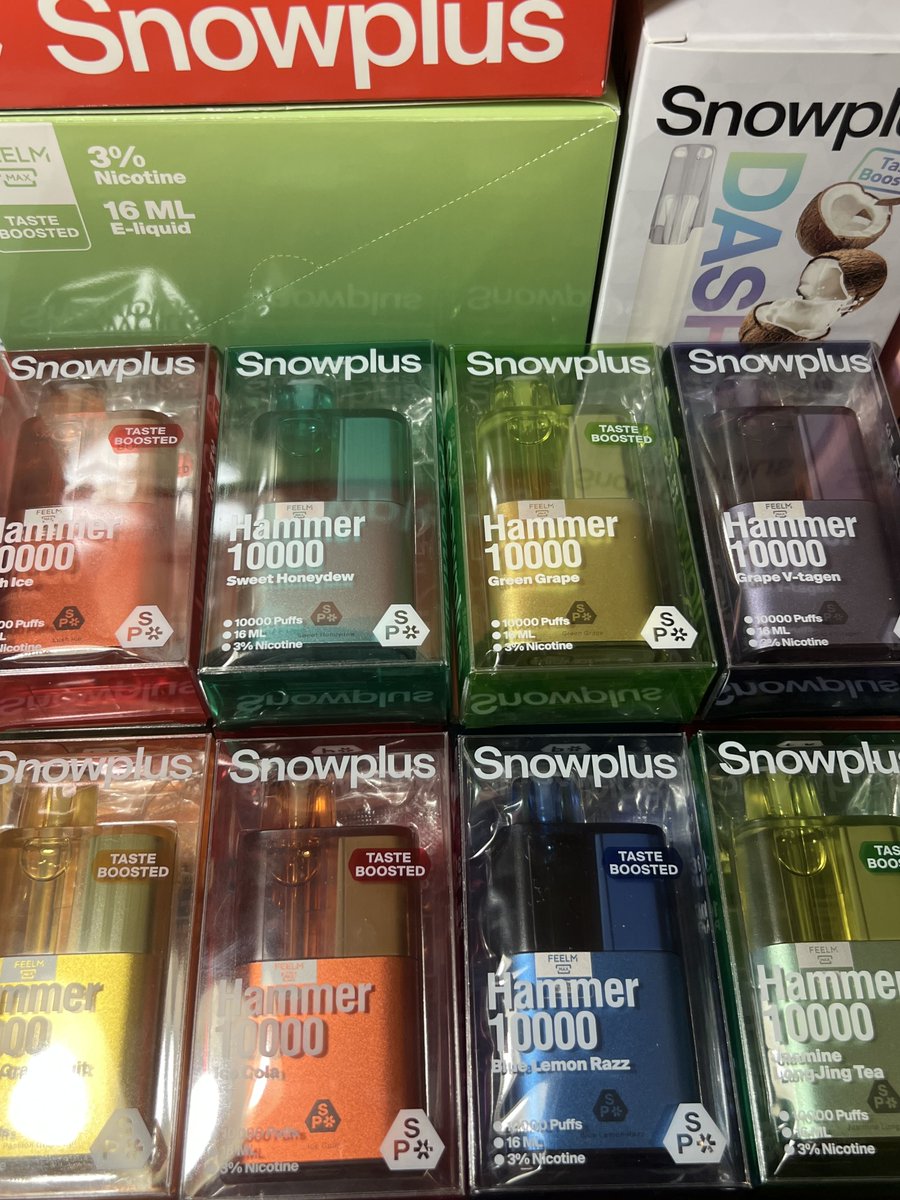 snowplus_song's tweet photo. 16ML巨大容量 雪加大板砖带来的超高性价比 纯正的思摩尔FEELM MAX技术加持的陶瓷芯提升雾化纯正度 口口如一 品质相当稳定 几乎没任何售后 市面上口味 性能 性价比做的最好的产品 真的闭眼冲V:xixisupervip #雪加大板砖 #HAMMER10000 https://t.co/kL5t3DTDyD