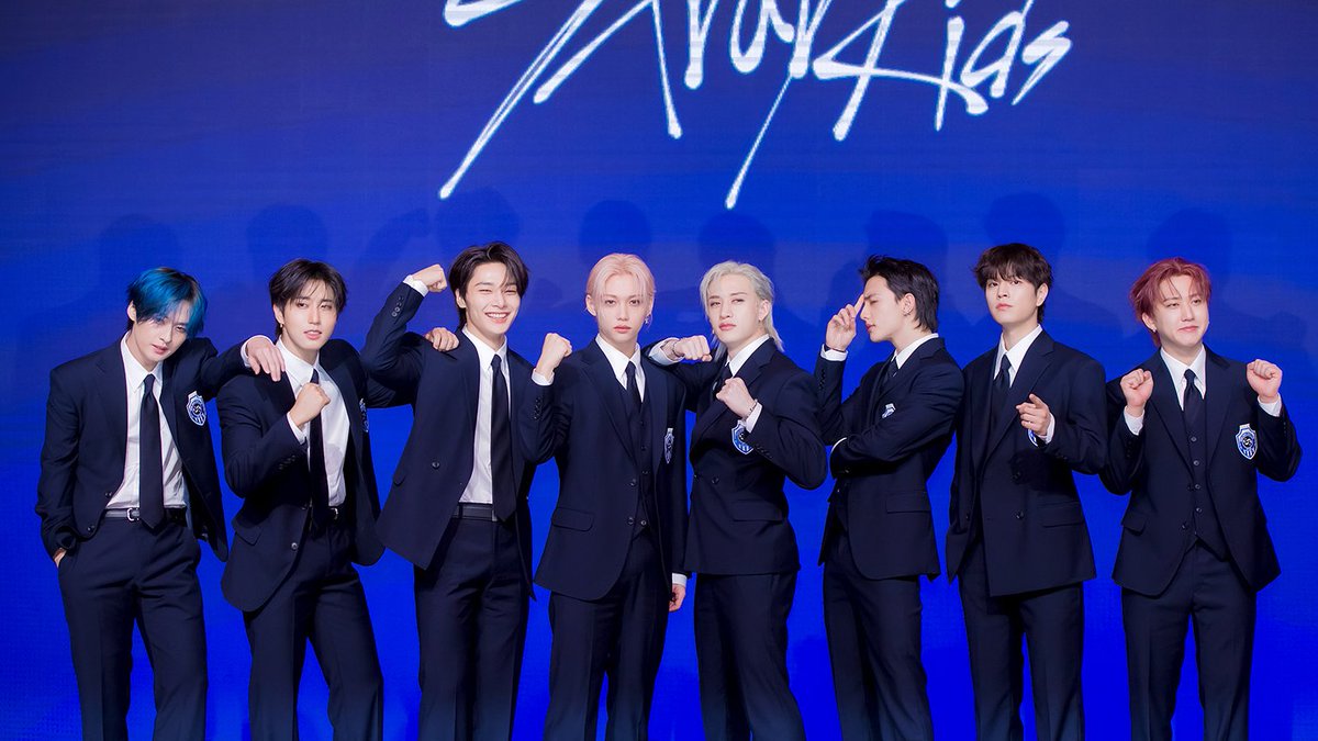 billboardskz's tweet image. #StrayKids Biggest Debut on Spotify Top Songs Global

#1, Chk Chk Boom – 3.10M 
#2, #CEREMONY – 2.52M ☯️🆕
#3, LALALALA – 2.51M 
#4, S-Class – 2.23M 
#5, #BLEEP – 1.98M ☯️🆕
#6, MEGAVERSE – 1.97M 
#7, Lose My Breath – 1.94M 
#8, MANIAC – 1.94M 
#9, MOUNTAINS – 1.87M 
#10, #CREED