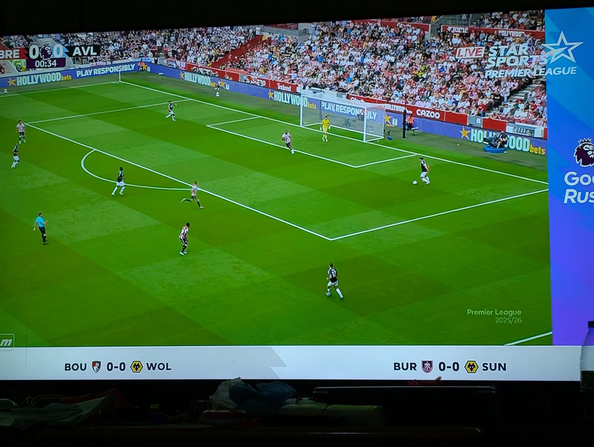 Unlimittedshaan's tweet photo. New @SunderlandAFC logo by @premierleague #BURSUN https://t.co/yk8Cf6e0dF