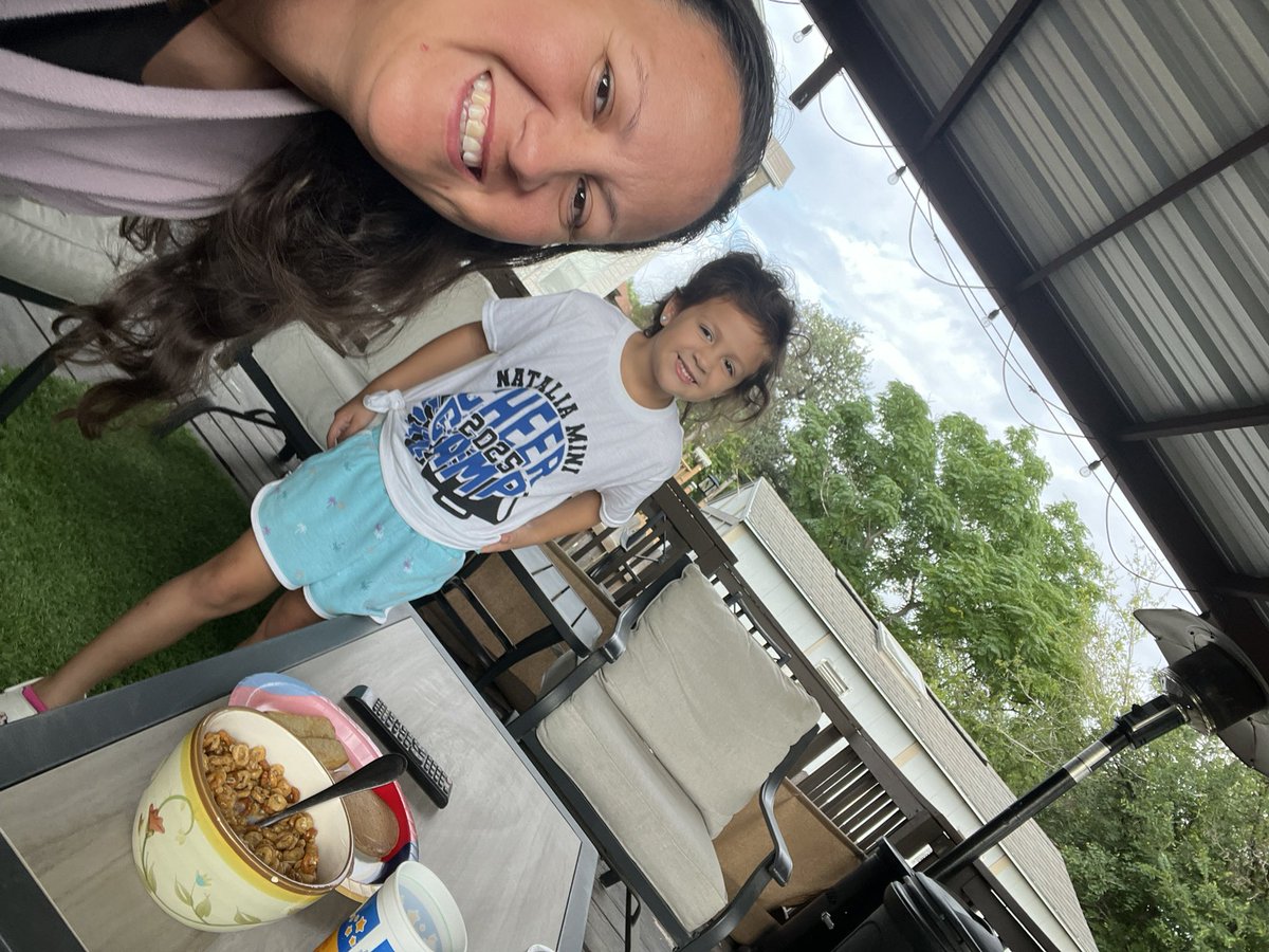 Breakfast w/my baby girl out on the back porch!!! #nofilter #lovehertopieces #thankfulforbeautifulweather