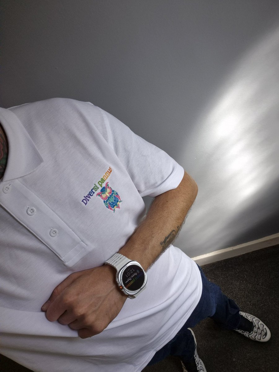 Diversi Pannus tweet media