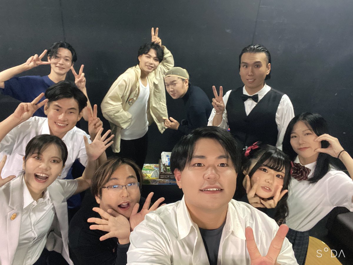 舞台　#ペトリコール 2公演目3公演目終了し2日目無事終了しました！！
暑い中ご観劇いただいた皆様！
本当にありがとうございました！！
嬉しい感想なども色々といただき、幸せいっぱいです！
明日は千秋楽を残すだけとなりました！
最後まで走り抜けます！！
#舞台 
#植村瞬
#雨宮波瑠