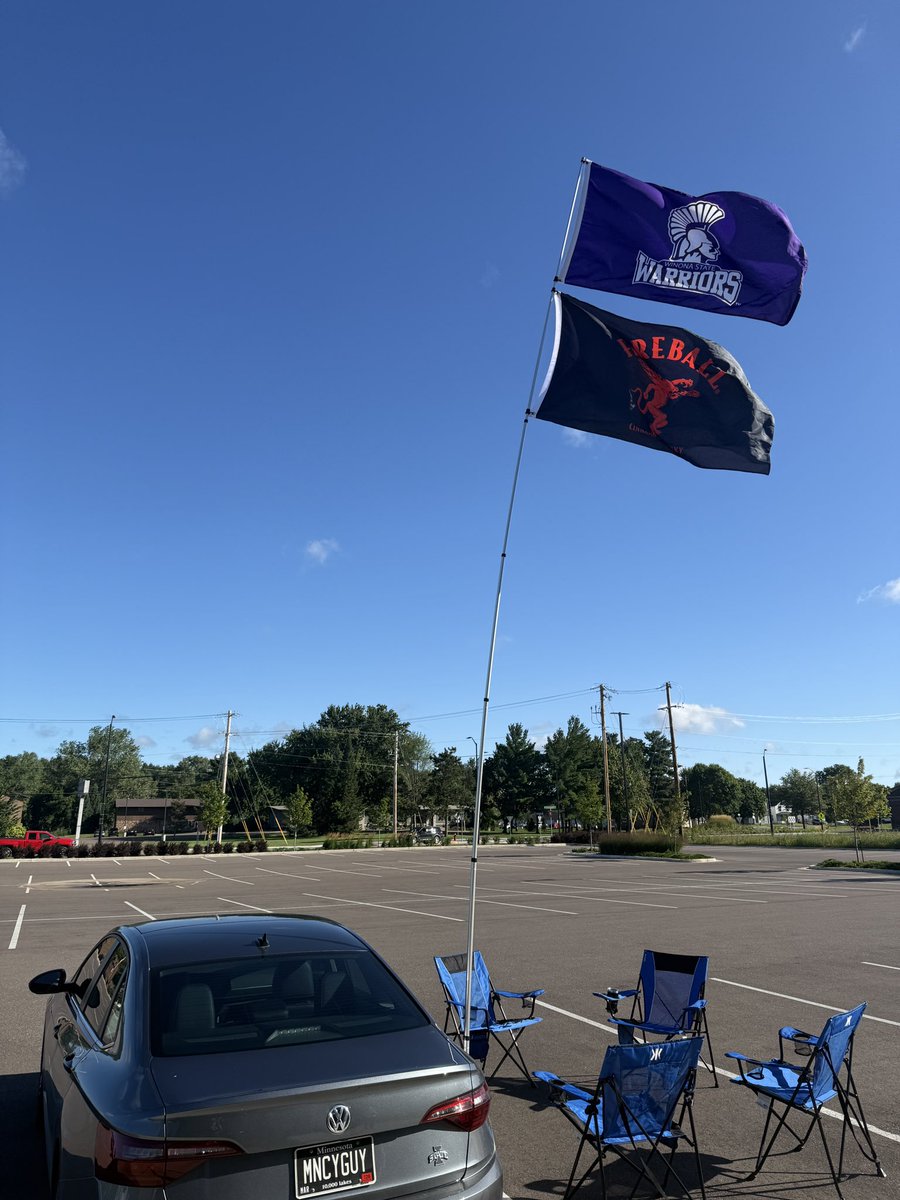 cc2amaz's tweet image. Volleyball season kicking off, Cyclones in Dublin’…Gonna be a good day. #rollwarriors #cyclONEnation #fireball #stedlets