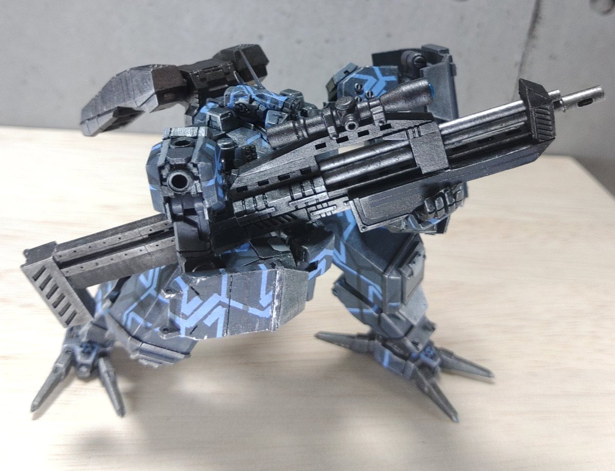 Milphoe's tweet image. やっとU-レクソン完成です！

U.S.N.海軍第11特殊機甲強襲連隊「ストライク ワイバーンズ」所属
ローラ・キンメル少尉搭乗機
#ストラクチャーアーツ
#フロントミッション