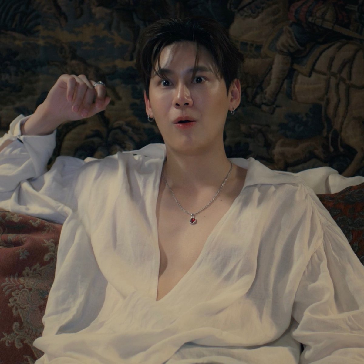 GMMTV (@gmmtv) on Twitter photo และนี่คือสีหน้าของแวมไพร์ที่ได้ดูซีรีส์วาย🤣
#RevampSeriesEP1
<a href="/bb0un/">บุนบุ่นบุ้นบุ๊นบุ๋น Mitsuaki Akito🥦</a> และนี่คือสีหน้าของแวมไพร์ที่ได้ดูซีรีส์วาย🤣
#RevampSeriesEP1
<a href="/bb0un/">บุนบุ่นบุ้นบุ๊นบุ๋น Mitsuaki Akito🥦</a>