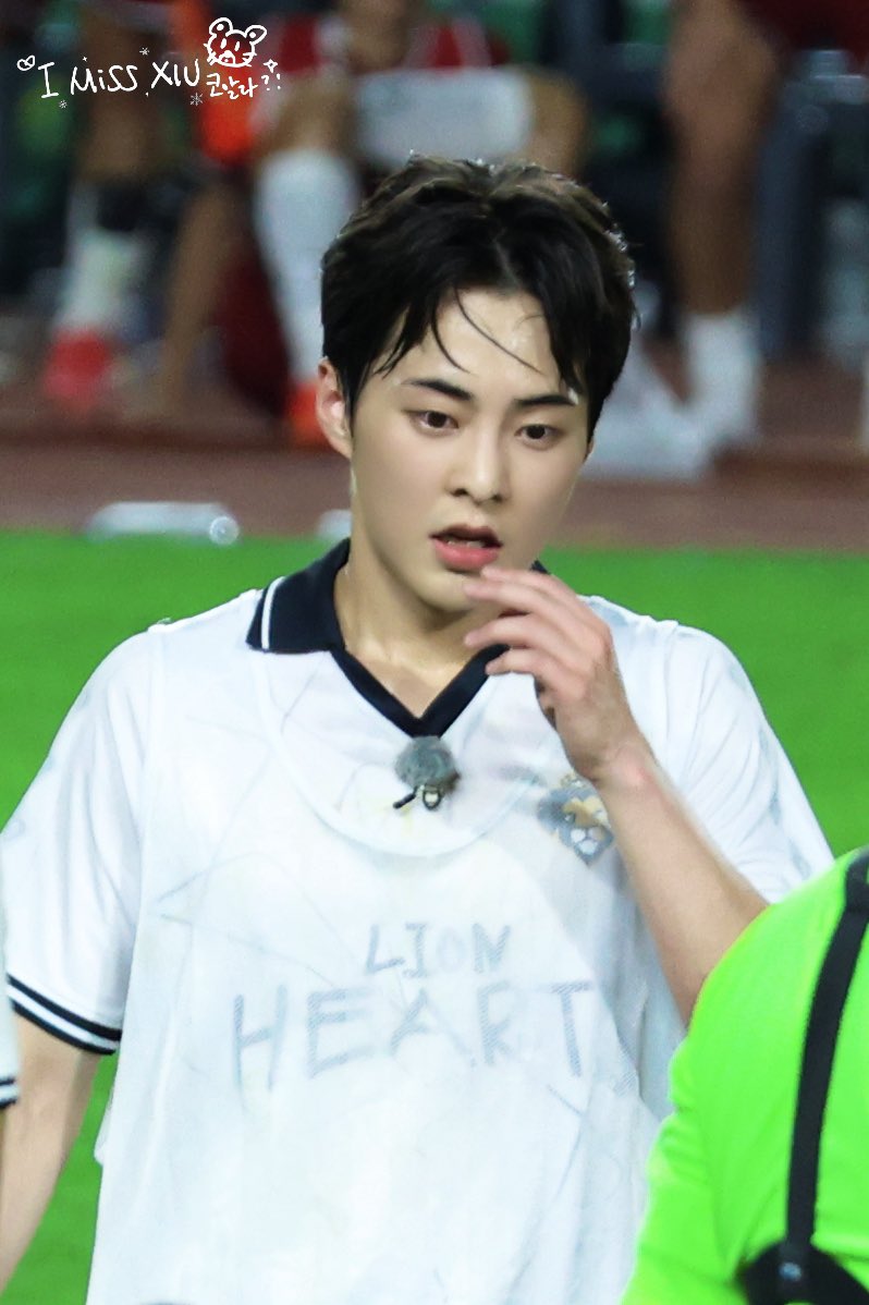 다들 다치지 마세요!ㅜㅜ
#シウミン #시우민 #김민석 #XIUMIN #KIMMINSEOK #金珉锡 #秀珉