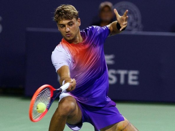 L’eroe Edoardo Bove, il mito Djokovic, il faro Sinner. <a href="/cobollifla/">Flavio Cobolli</a> racconta il suo tennis felice, vissuto senza demoni. Intervista <a href="/Corriere/">Corriere della Sera</a> corriere.it/sport/tennis/2…