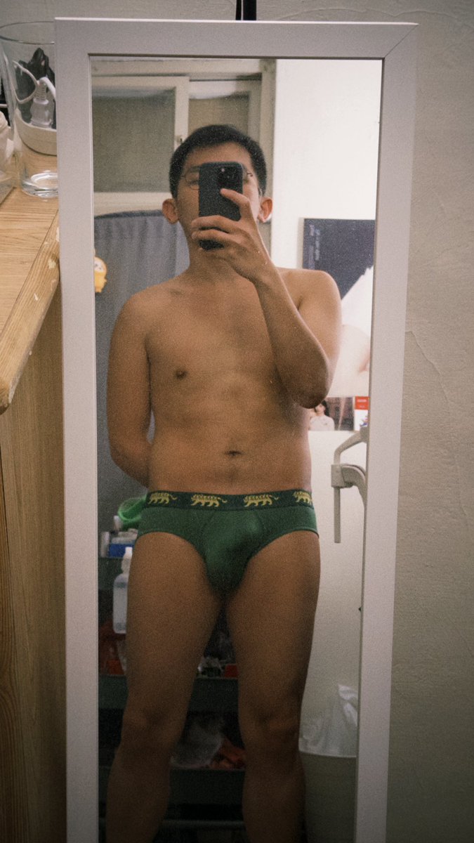 動物園系列也是可愛可愛
這個顏色也是買了兩個版型笑死
（12/17）