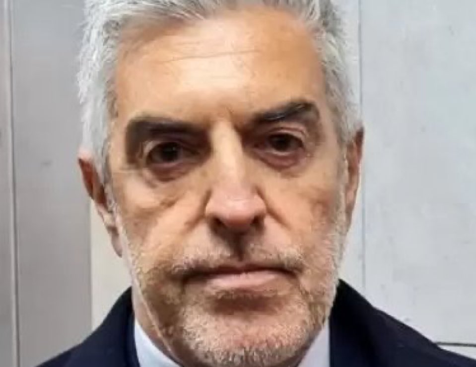 ¿LE CREEN AL CARANCHO DALBON?

💭      🔄     👍
NO      NO     SI