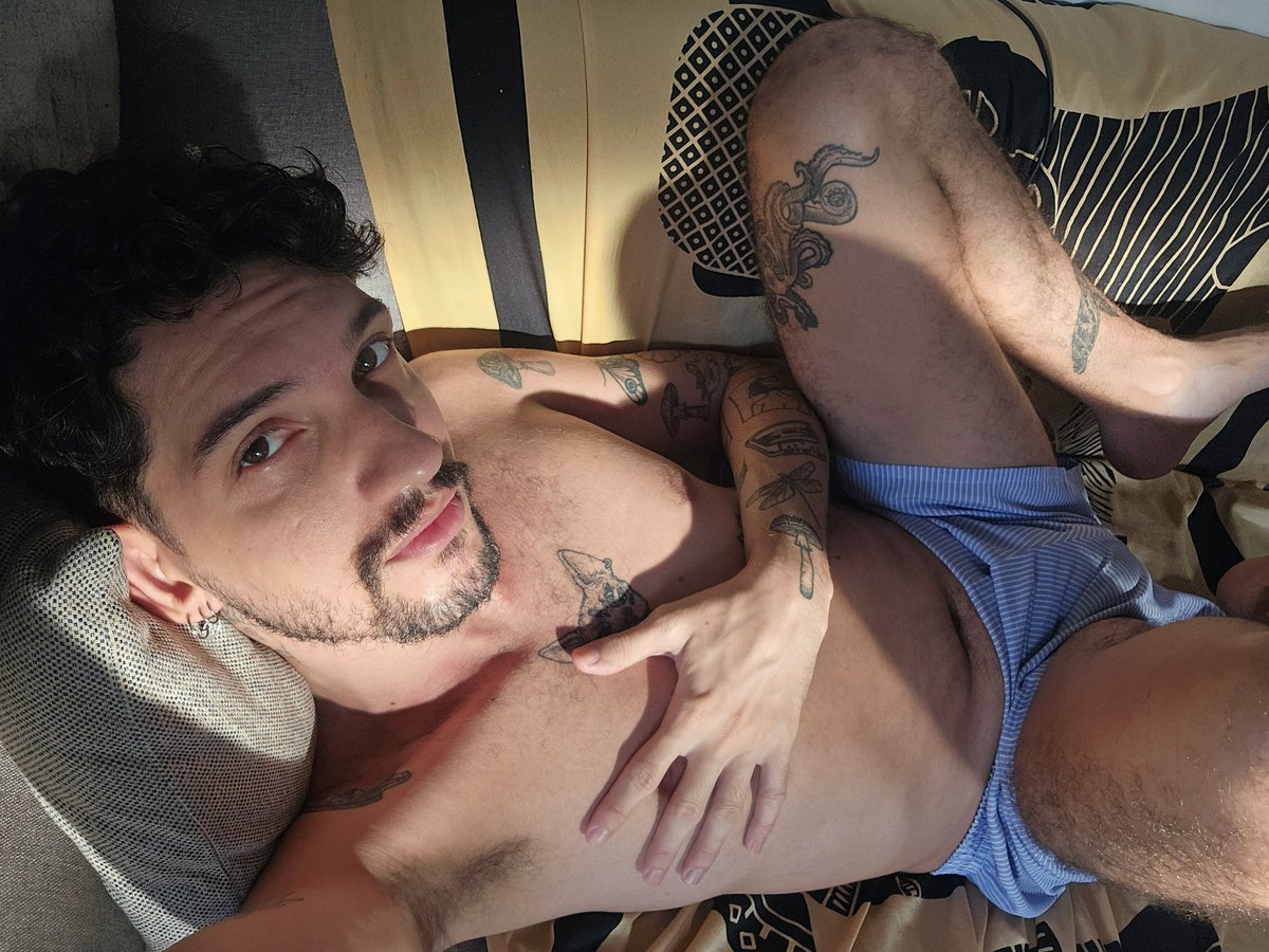 marina sena charts tweet media