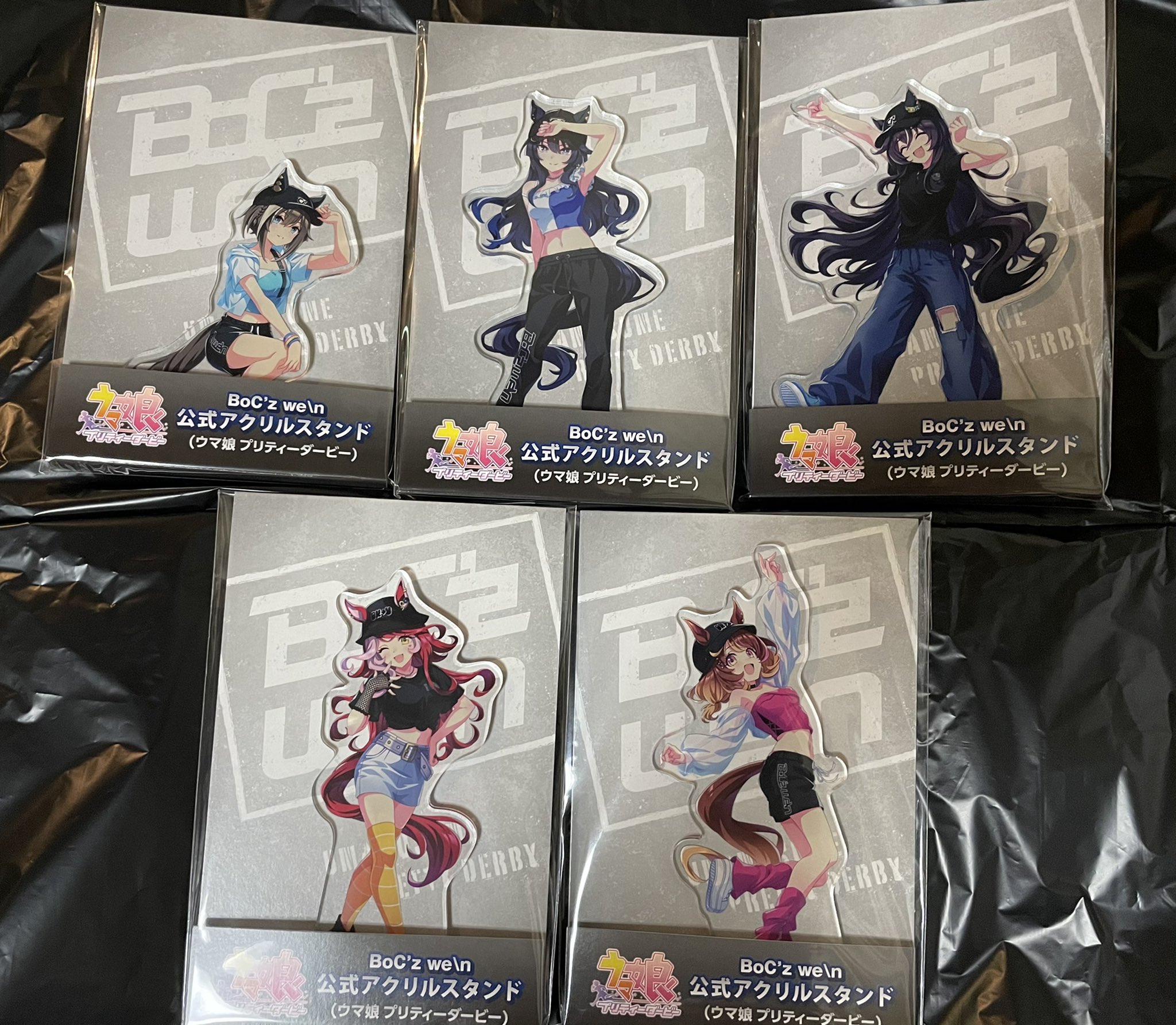 ウマ娘　BoC’z we＼n 公式　アクリルスタンド BoC'z we＼n 公式アクリルスタンド ウマ娘 ヴィブロス - メルカリ