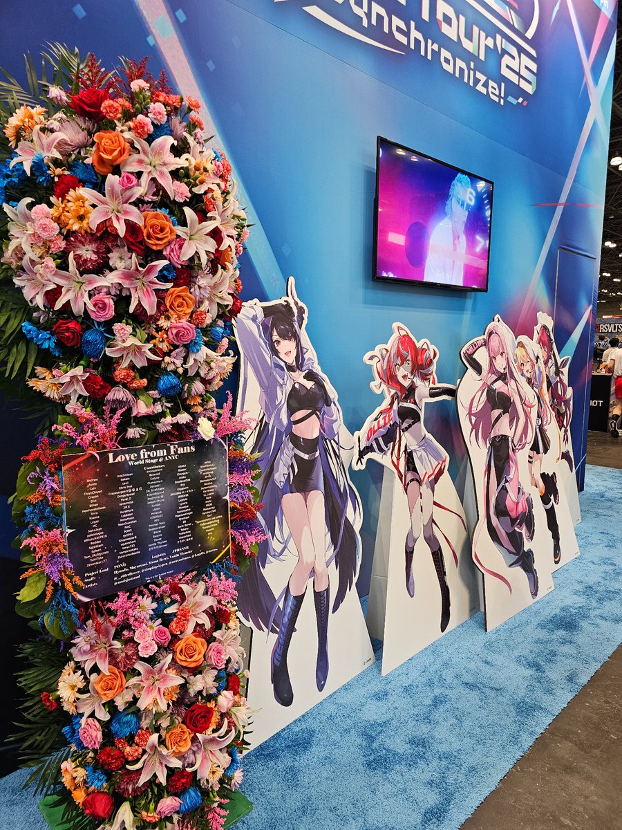 The flowers are at the hololive booth now! Please visit! #hololivemeet #hololivestage25
