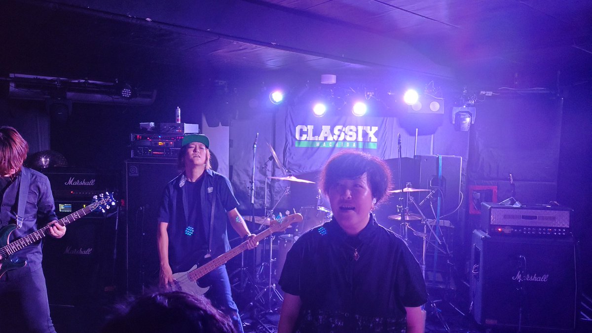 DISORDERは、ここ最近で一番良かったと思った！
アウェイだったけど、ぜんぜん負けてなかったしね！！
まっちゃん、ドラム良かったし、ユキちゃんメチャ声出てたなー
写真、撮り忘れてしまい…
この1枚だけ…ｗ
ごめんよー

#DISORDER 
#hoperemains