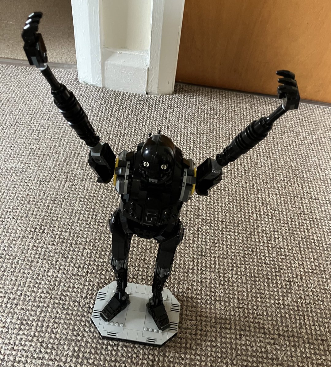 cam 🌌 tweet media