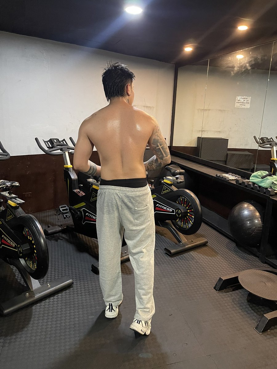 Available po muna tayo for vidjaks ✅
Not available for massage meet up ❎