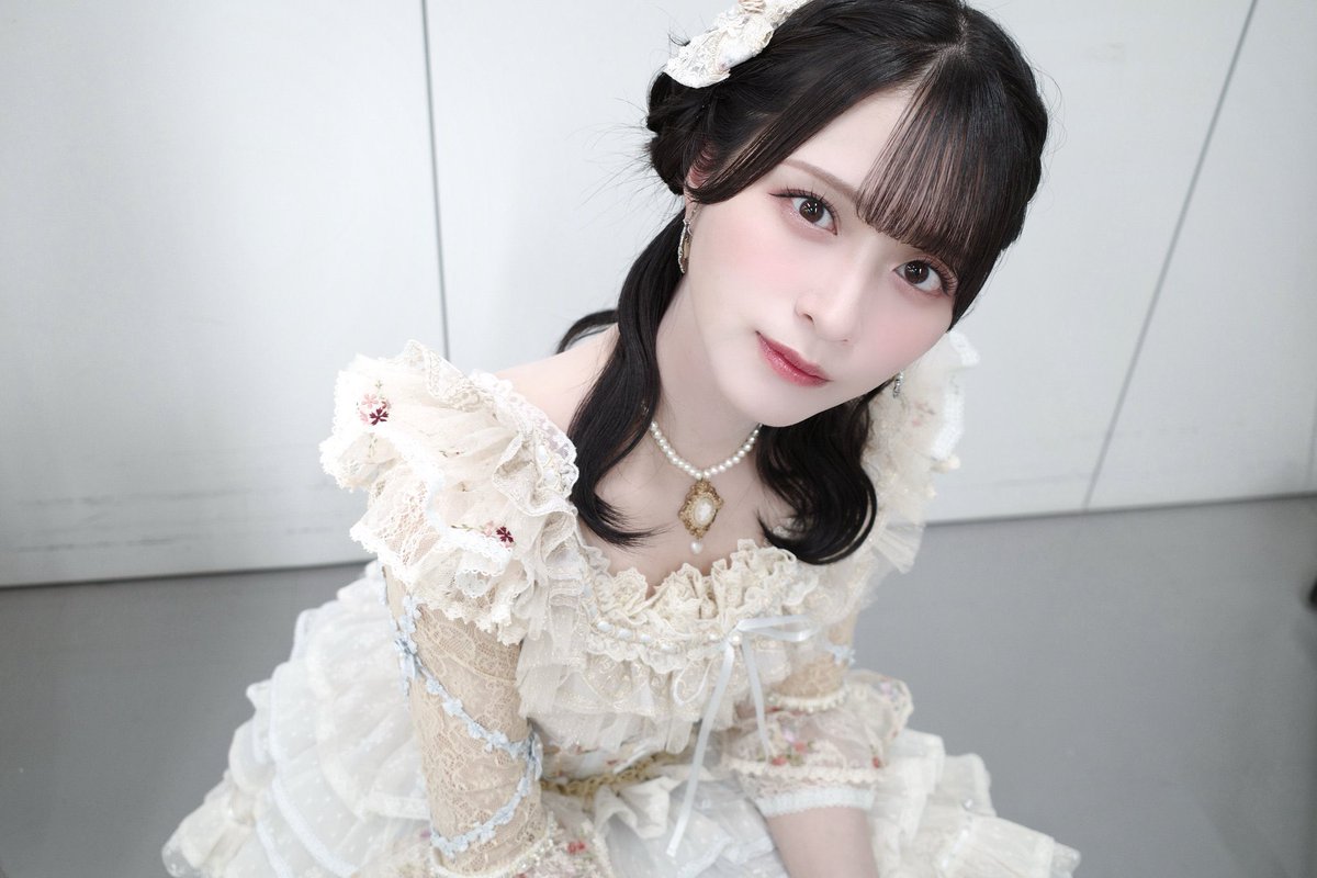 舞香ちゃんがインスタ開設してくれたお陰で僕の生きる理由が増えました