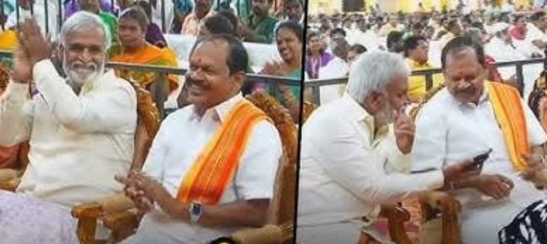 <a href="/PKSekarbabu/">P.K. Sekar Babu</a> திமுகவின் உள்ளே ஒரு பிஜேபி அமைச்சர்💯🤧