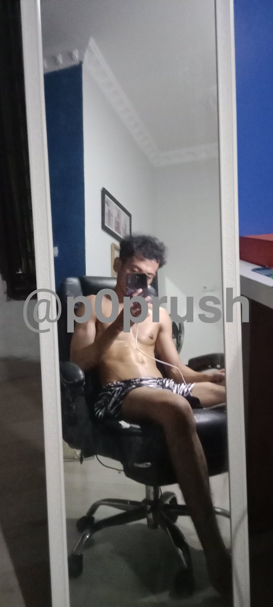 Malem ini pgn coba live ahh 😌
Link di bio 🥰🥰