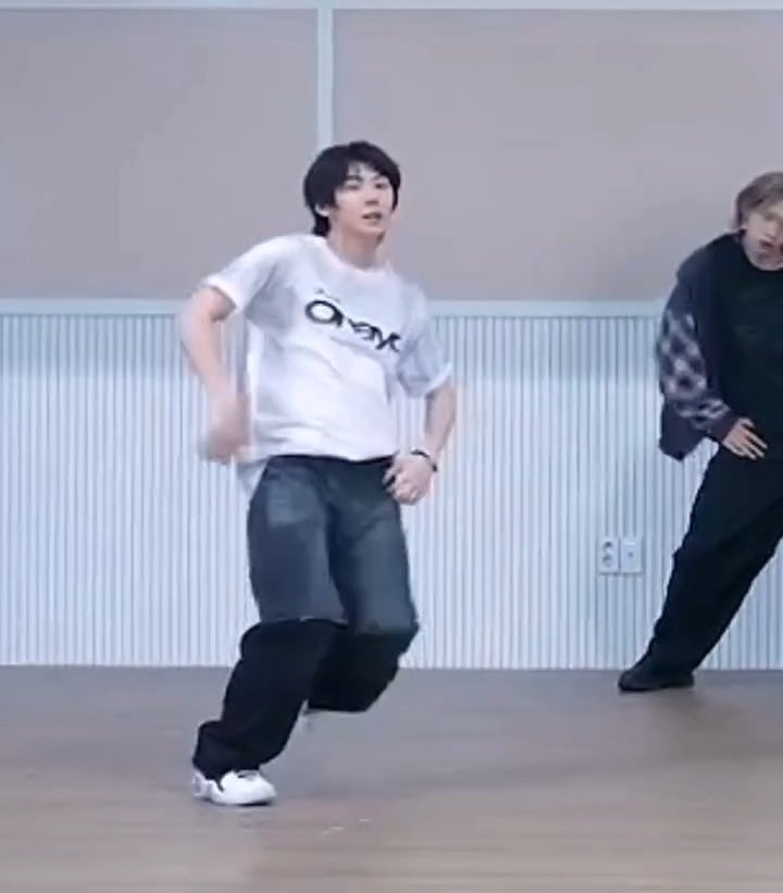 ahofohan's tweet image. Park Hani is my favorite in every way... Its hard to choose so I&apos;ll just say these for now ☺️☺️