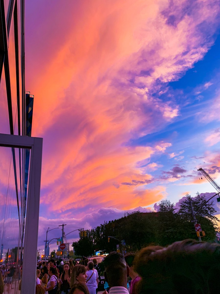 noahlevy13's tweet image. happy 6 years of Lover 🩷