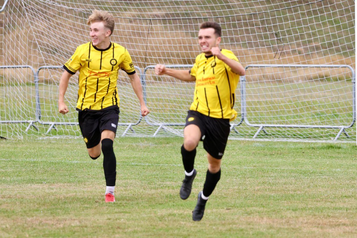 That winning feeling ✅

📸 Thanks to Vic Evans for the photos!