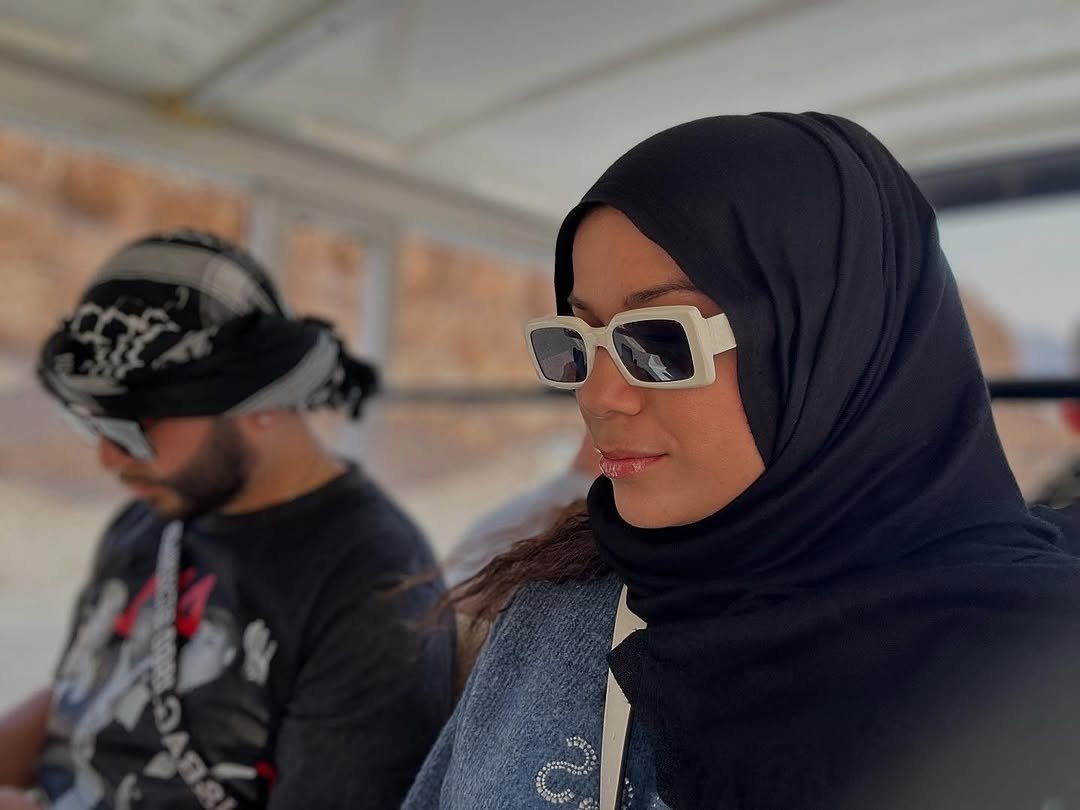 Jennifer_caro tweet media