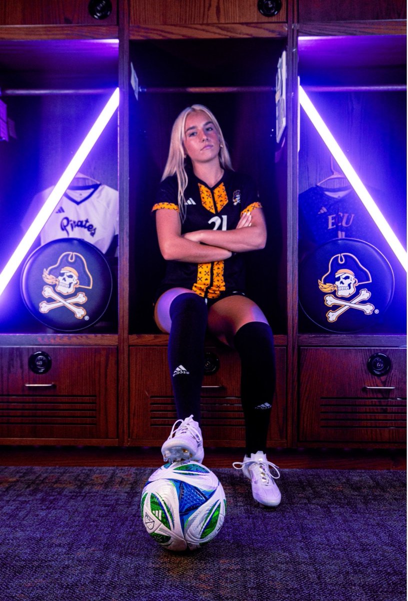 2027 Midfielder Aliya Cobb has committed to East Carolina. 

Congrats <a href="/aliyacobb27/">Aliya Cobb</a>!!!