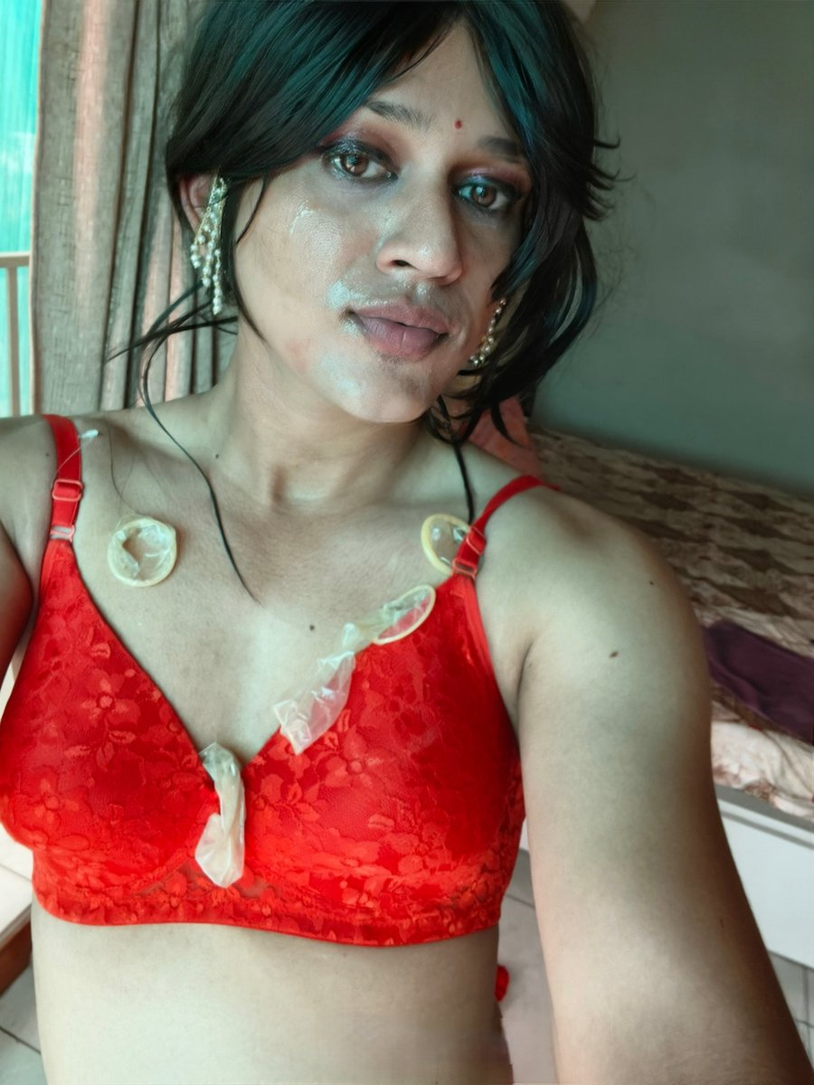 RaaginiSissy's tweet photo. When he fucked you so good. You keep playing with the condom to remember him 🥰

https://t.co/czZHotNFhW https://t.co/IphcTqqU83
