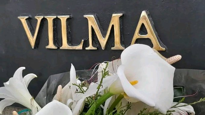Amigos de la Cmkc (@lacmkc) on Twitter photo El homenaje a Vilma eterna presidenta de la FMC, #VilmaPorSiempre. #MujeresEnRevolución
#SantiagoDeCuba
<a href="/LaCmkc/">Amigos de la Cmkc</a> El homenaje a Vilma eterna presidenta de la FMC, #VilmaPorSiempre. #MujeresEnRevolución
#SantiagoDeCuba
<a href="/LaCmkc/">Amigos de la Cmkc</a>