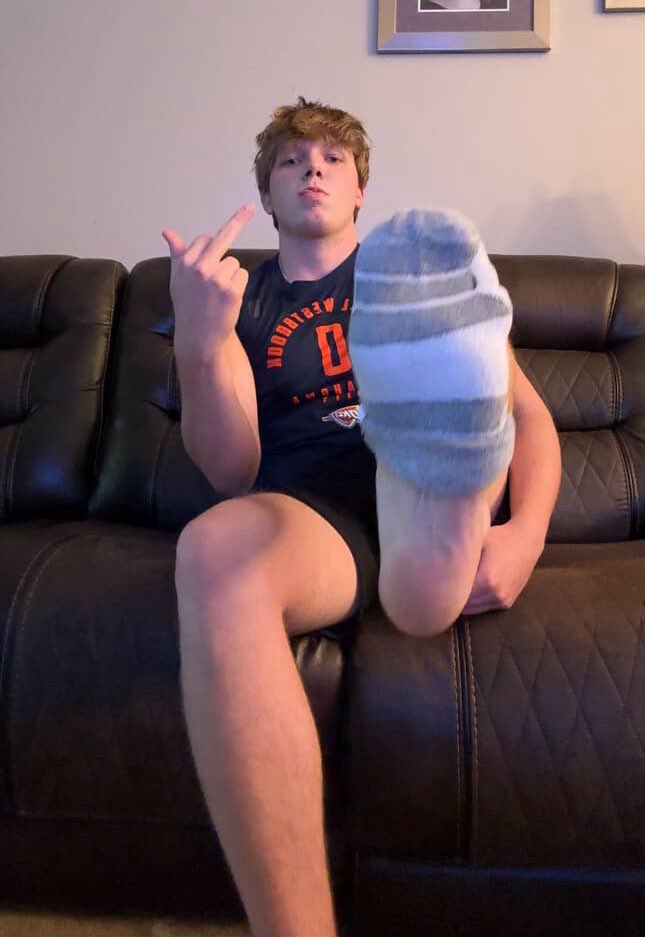 POV: you ended up in the wrong frat house, homo 😈 😂 say goodbye to your credit score 📉