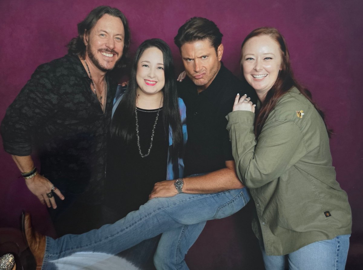 IN LOVE with this one 😍 @bhorton314 #SPNAustin #AustinCon #SPNFamily #AcklesNation #RadioCompany